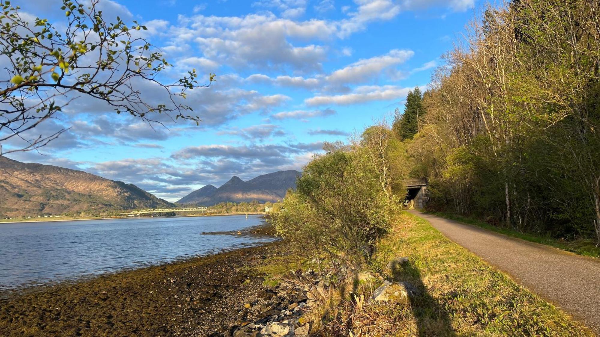 The Heronry Hideaway With Luxury Hot Tub Ballachulish Exterior photo