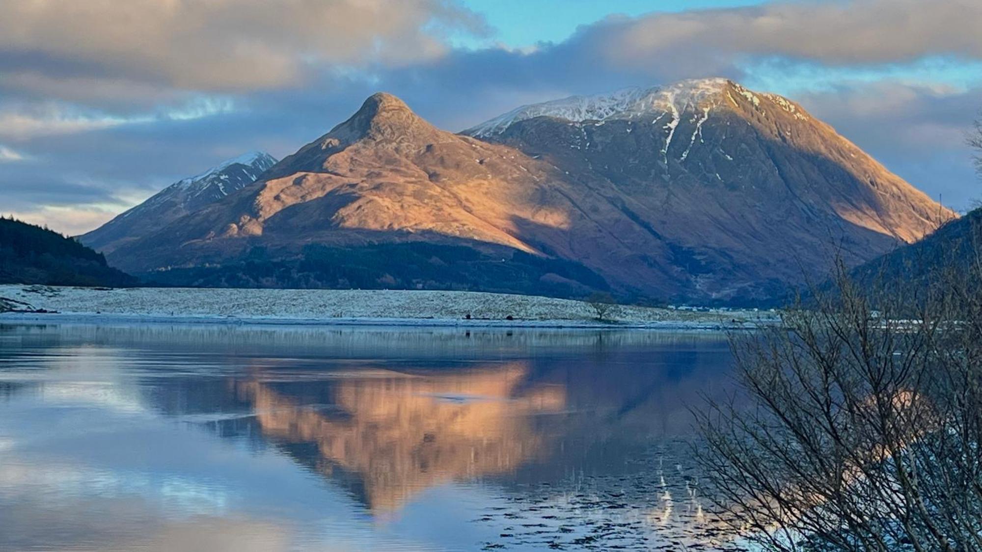 The Heronry Hideaway With Luxury Hot Tub Ballachulish Exterior photo